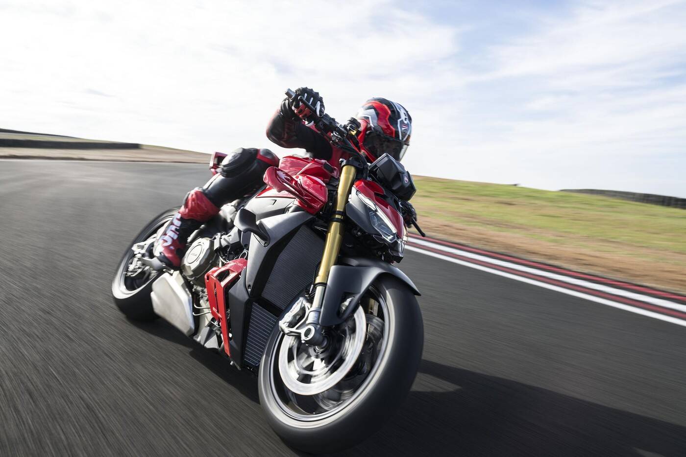 Dlaždice - Ducati Streetfighter V4 S